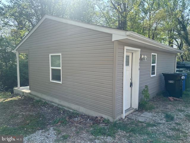 a view of backyard of house