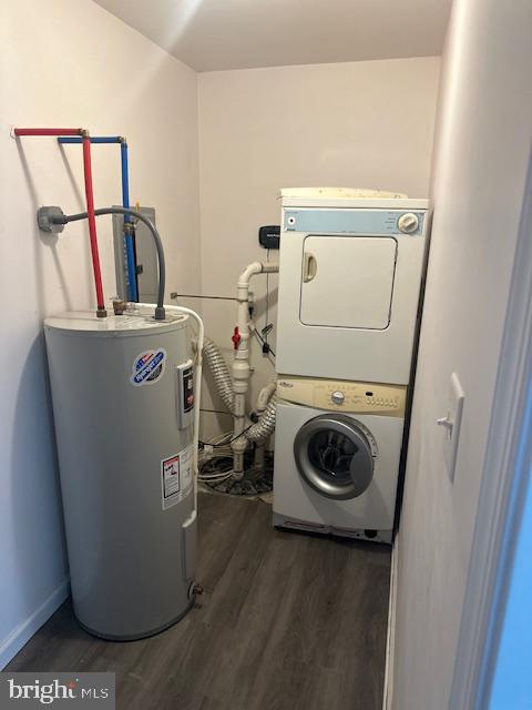 407 Wilson Road, Unit B Blackwood, NJ 08012 - Photo 8 of 8 a utility room with dryer and washer