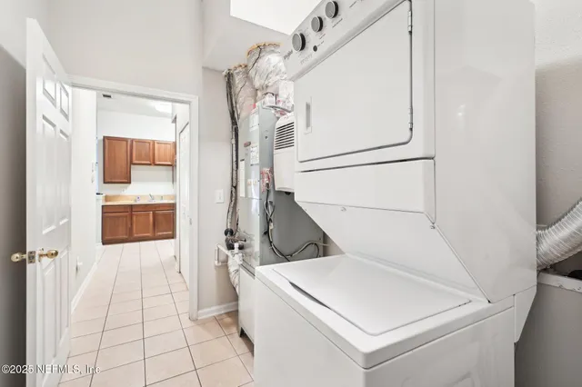 $212,000 | 4240 Migration Drive, Unit 2, Jacksonville, FL 32257