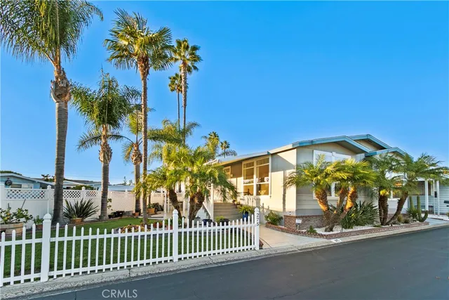 $349,000 | 24921 Muirlands Boulevard, Unit 275, Lake Forest, CA 92630