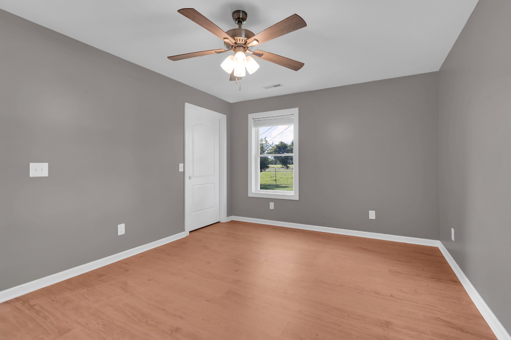 257 Whitaker Road Shelbyville, TN 37160 - Photo 28 of 46