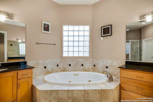 $3,000 | 3439 Monterrey Oak, San Antonio, TX 78230