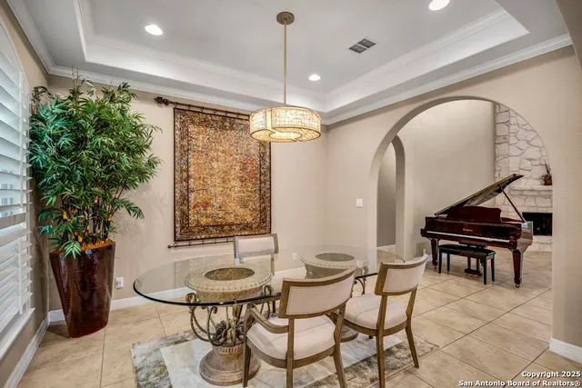 $3,000 | 3439 Monterrey Oak, San Antonio, TX 78230