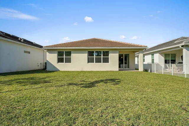 $3,600 | 9765 Southwest Meridian Way, Stuart, FL 34997