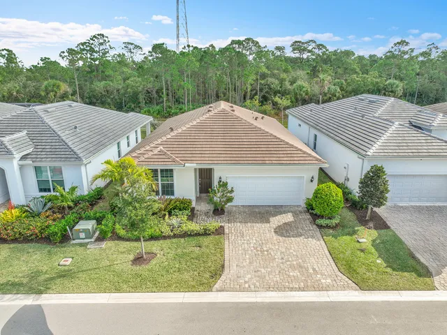 $3,600 | 9765 Southwest Meridian Way, Stuart, FL 34997