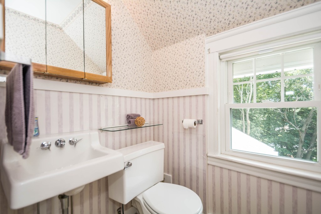 10 Raddin Terrace Saugus, MA 01906 - Photo 23 of 29 Gallery Image 23