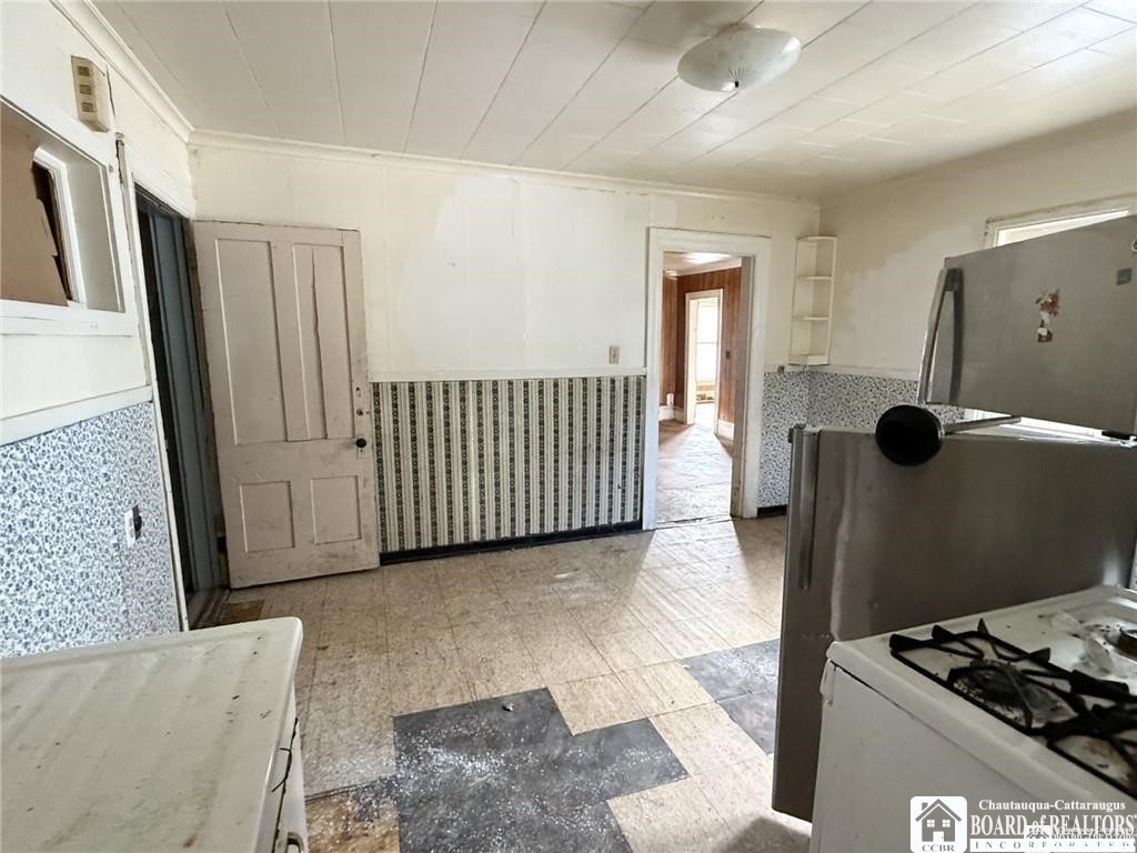 28 West 9th Street Jamestown, NY 14701 - Photo 15 of 20