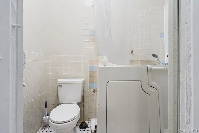 $899,999 | 387 Ashford Street | East New York