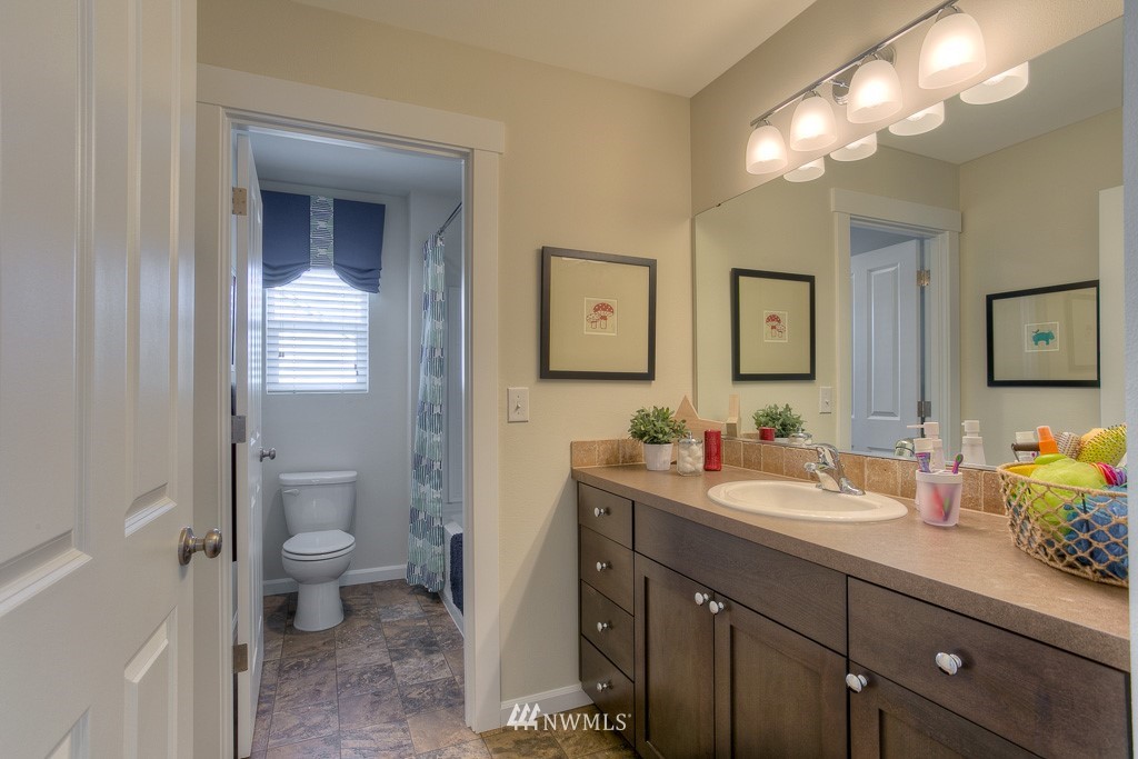 1406 192nd Place Southeast, Unit 10 Bothell, WA 98012 - Photo 8 of 20 Gallery Image 8