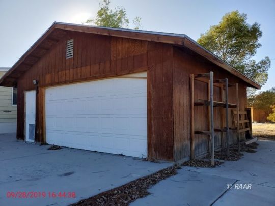 1742 West Upjohn Avenue Ridgecrest, CA 93555 - Photo 10 of 12 Gallery Image 10
