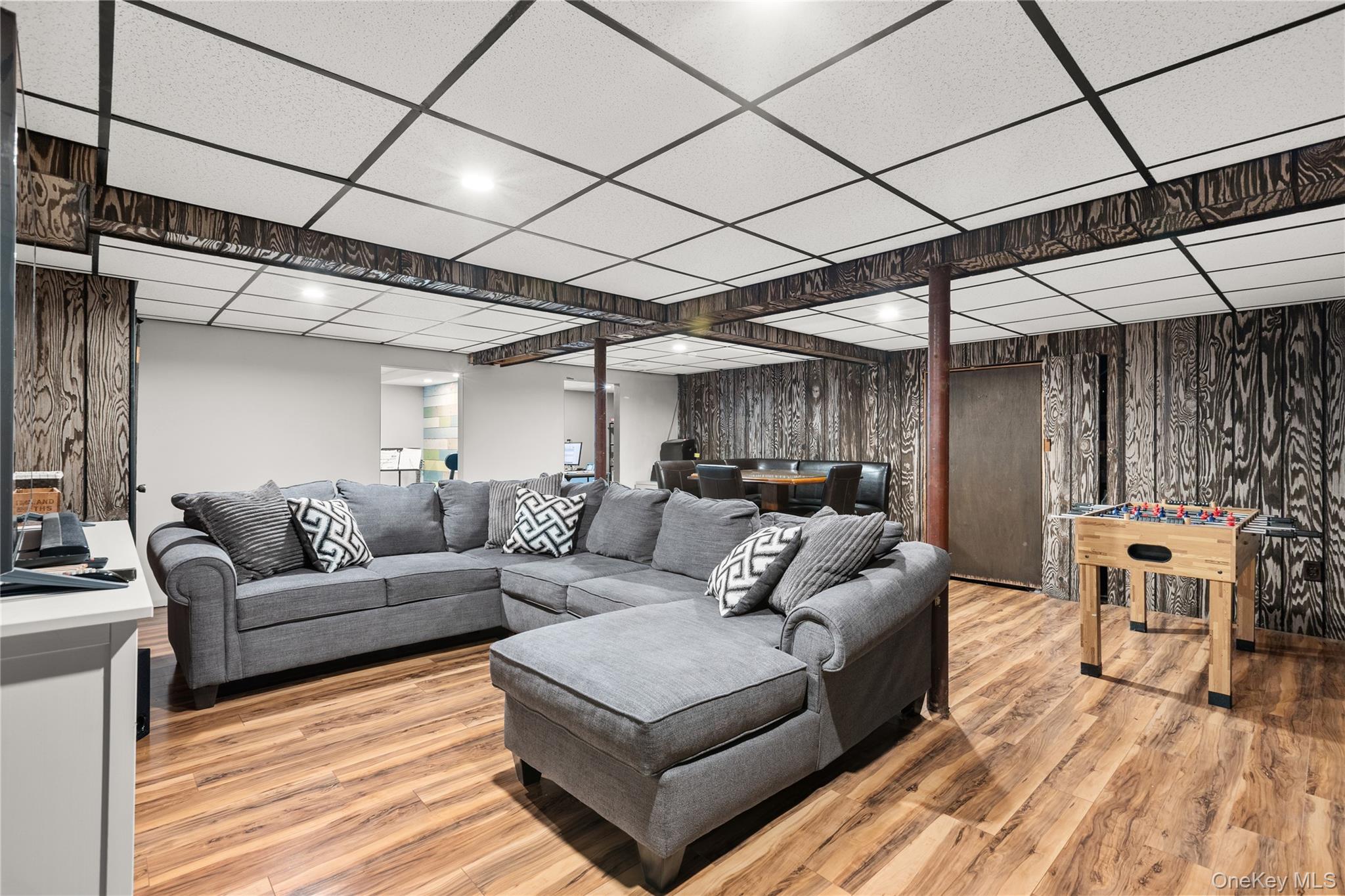 99 Brunswick Road Ronkonkoma, NY 11779 - Photo 21 of 25