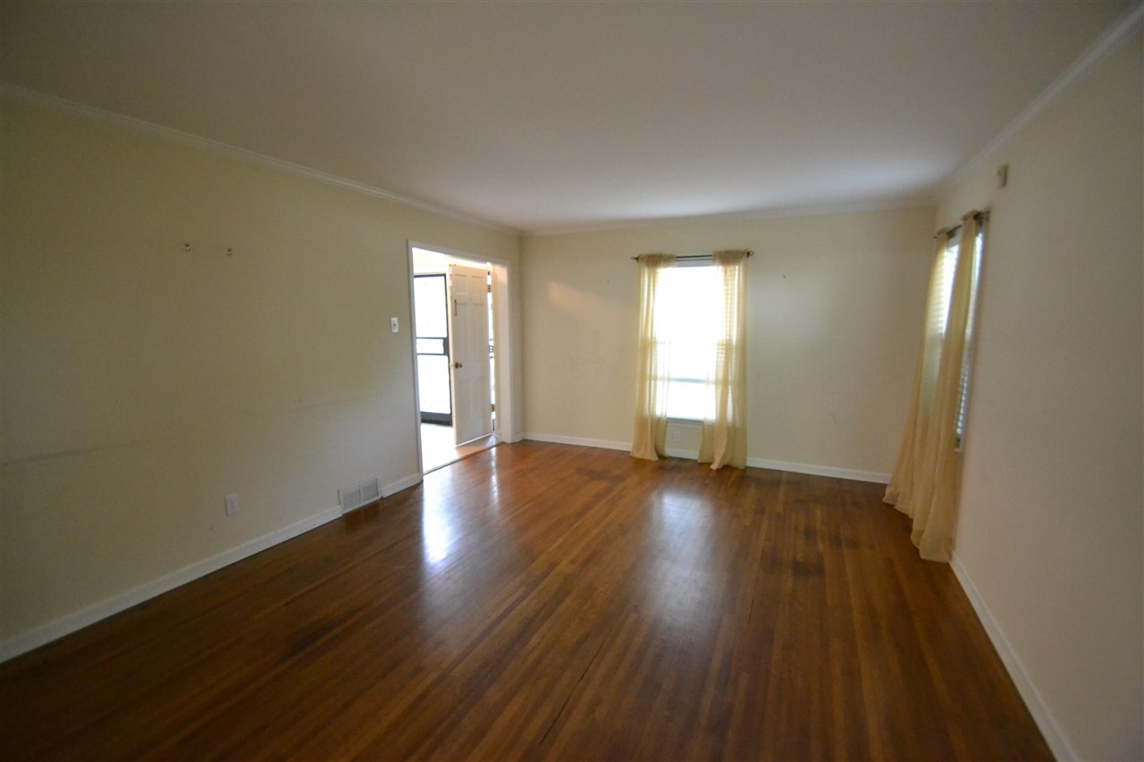 5510 Quince Road Memphis, TN 38119 - Photo 4 of 12 Gallery Image 4