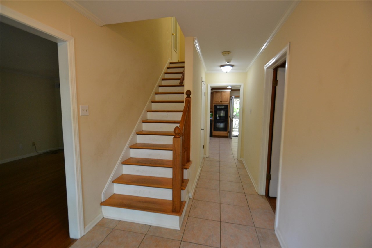 5510 Quince Road Memphis, TN 38119 - Photo 5 of 12 Gallery Image 5