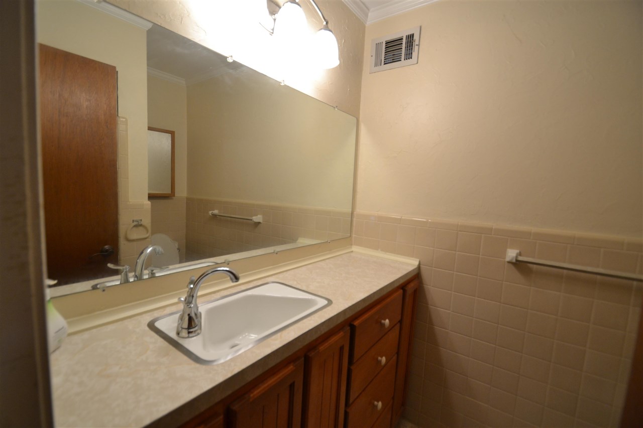 5510 Quince Road Memphis, TN 38119 - Photo 9 of 12 Gallery Image 9
