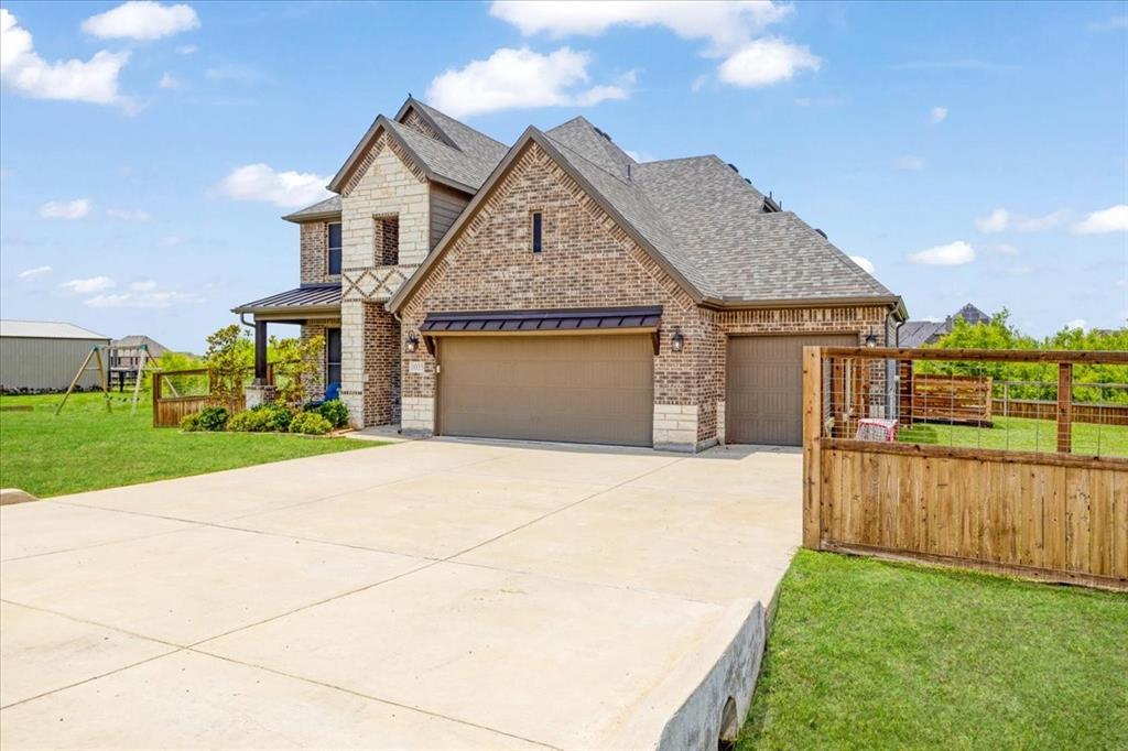 1035 Hickory Lane Howe, TX 75459 - Photo 2 of 40
