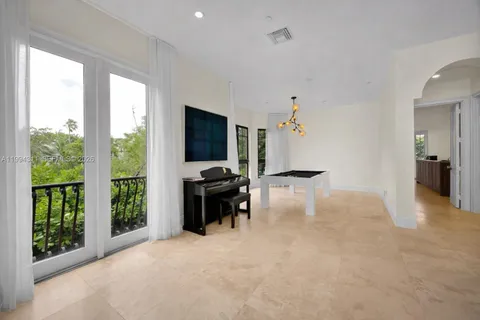 $6,250,000 | 3471 Main Highway, Unit 619, Miami, FL 33133