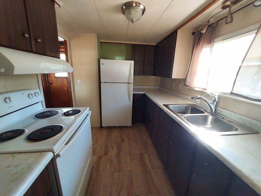 5 Surrey Lane Brookfield, MA 01506 - Photo 15 of 31