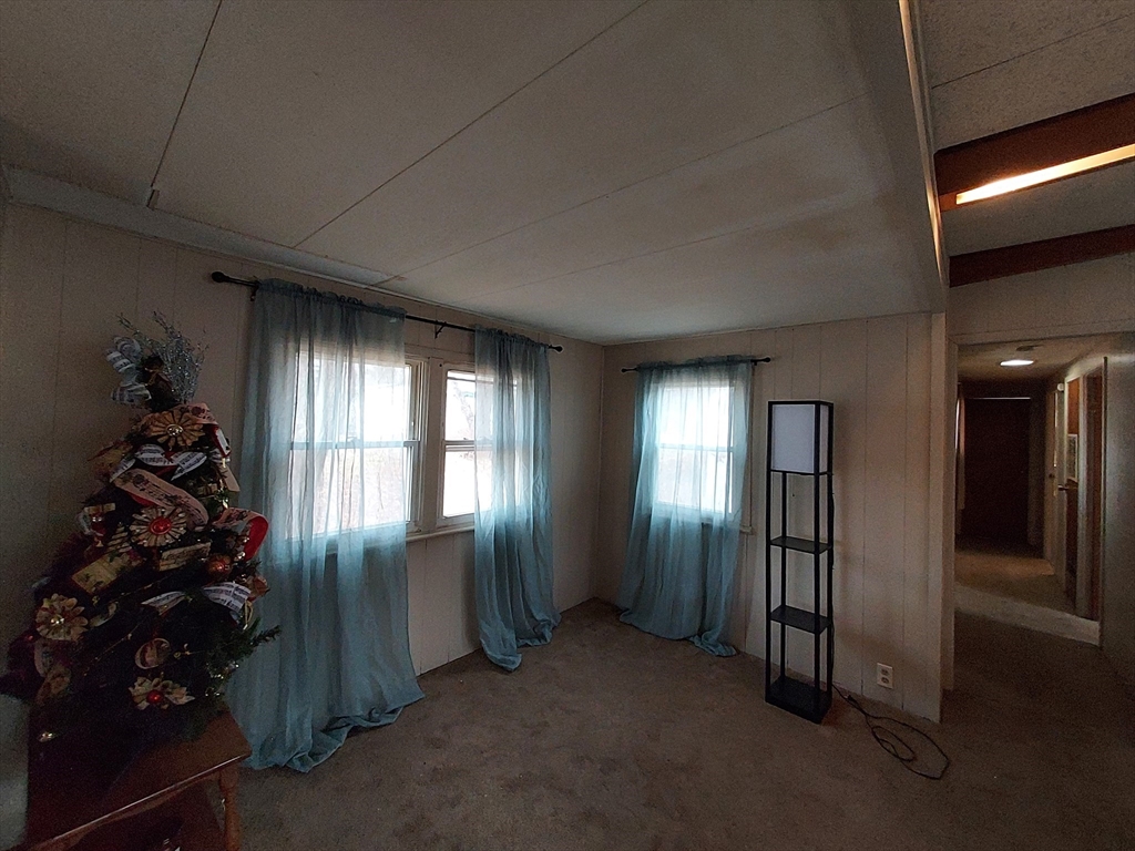 5 Surrey Lane Brookfield, MA 01506 - Photo 26 of 31