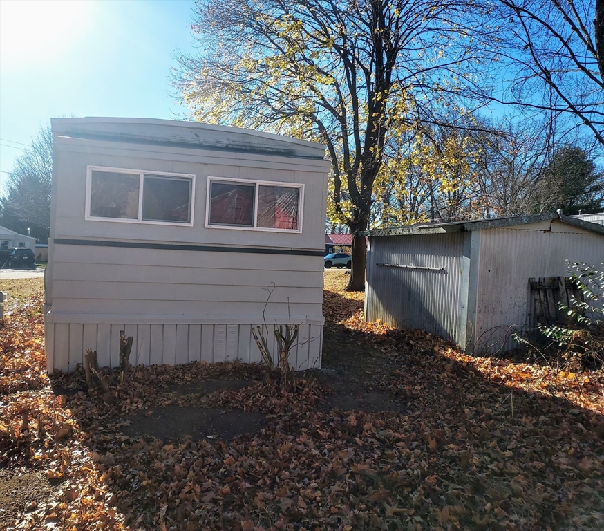 5 Surrey Lane Brookfield, MA 01506 - Photo 3 of 31