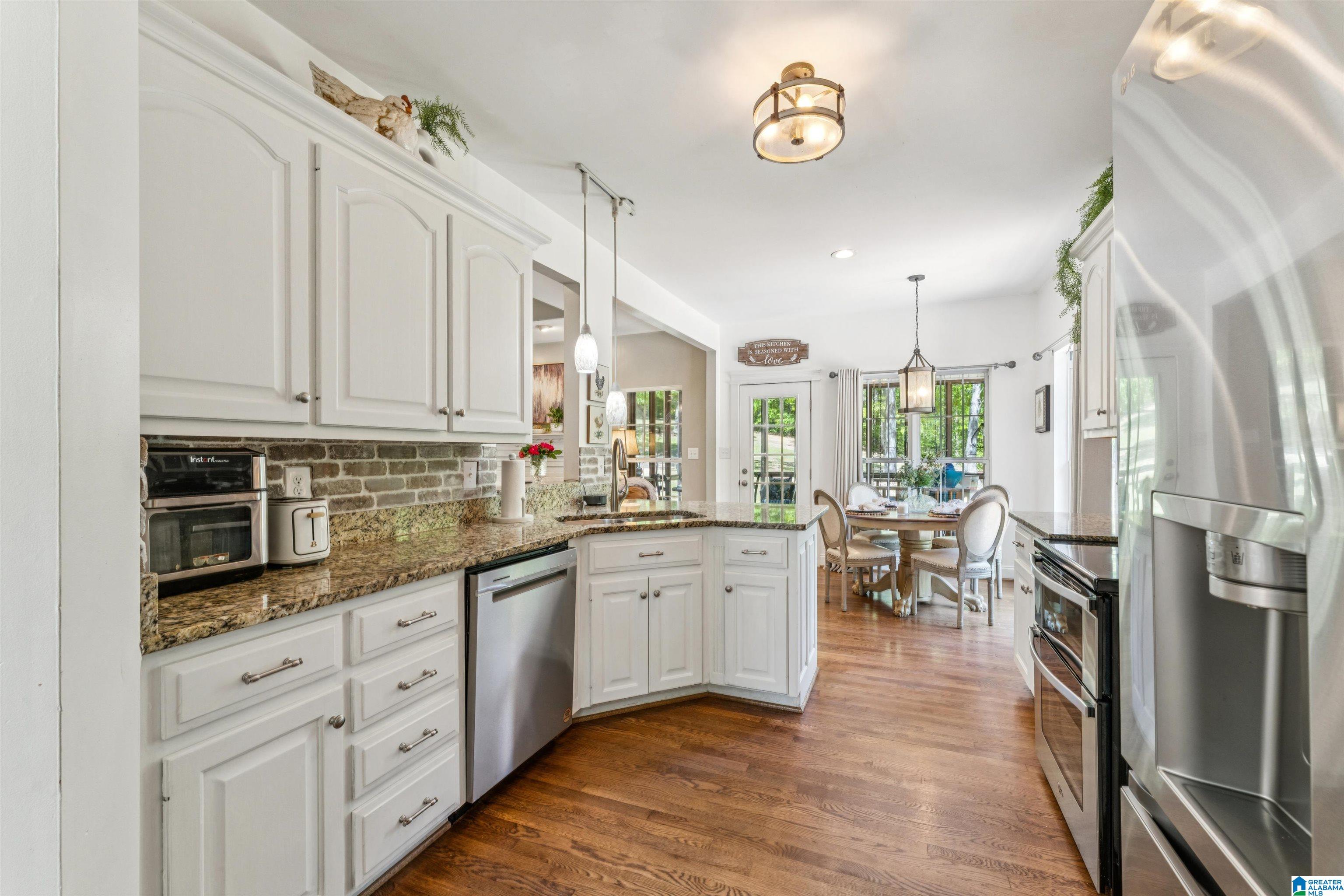 706 Oak Valley Road Springville, AL 35146 - Photo 13 of 55