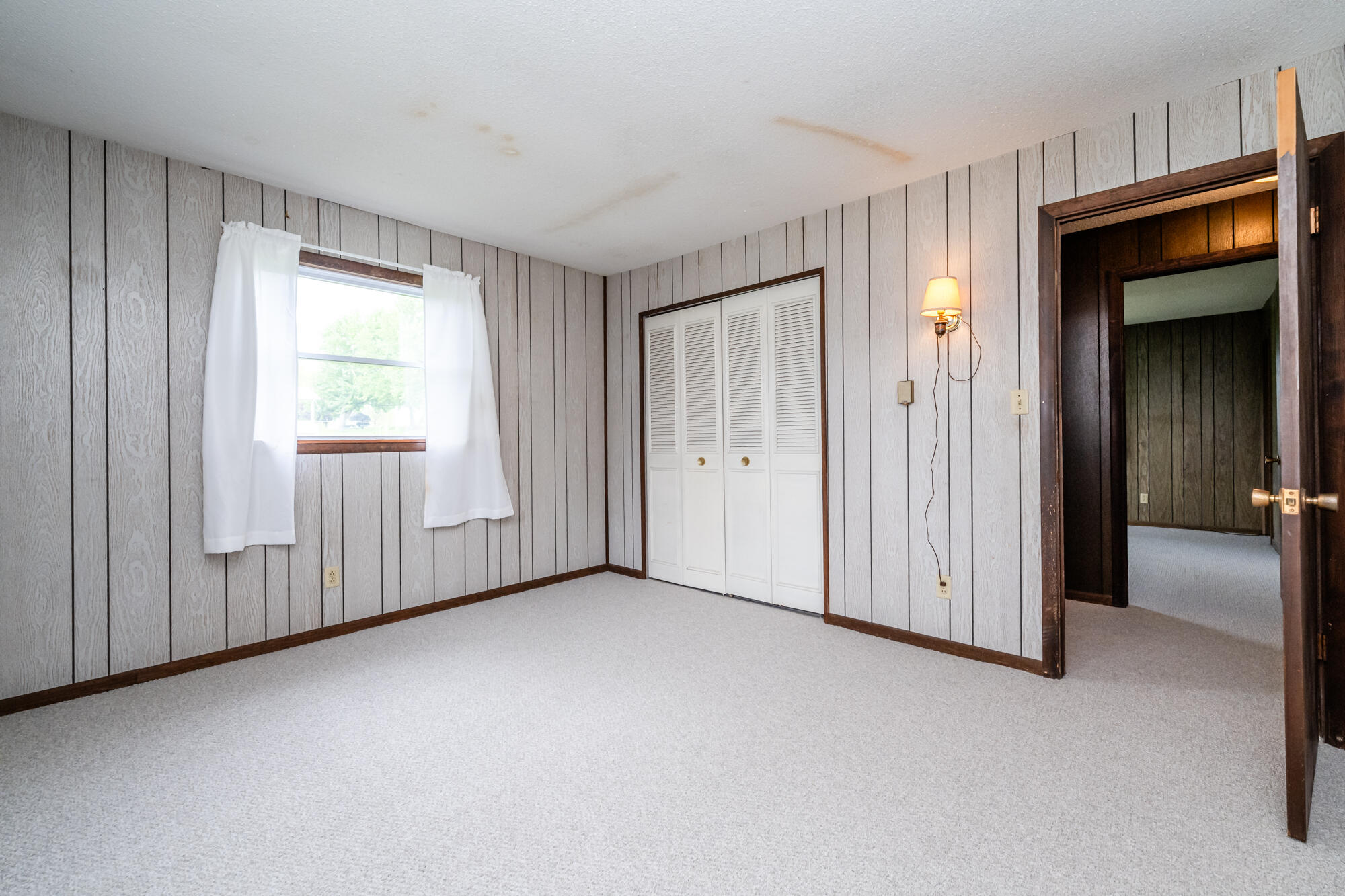 5575 Meadowbrook Road Eau Claire, MI 49111 - Photo 15 of 26 Third Bedroom
