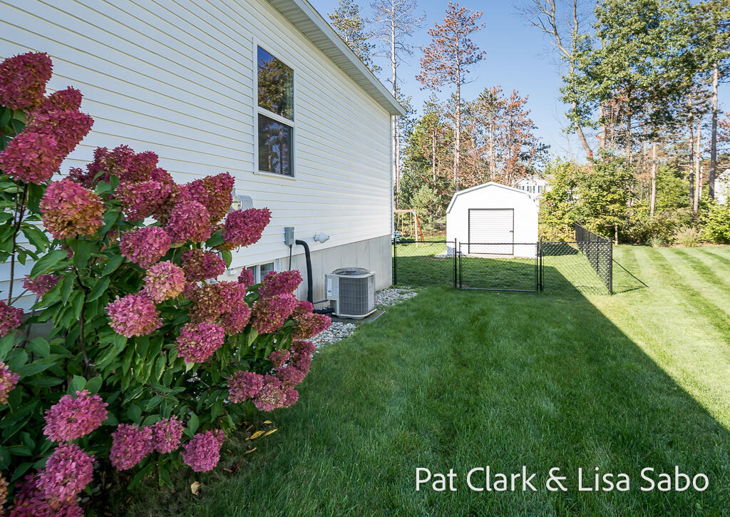 2426 Eagle Ridge Muskegon, MI 49444 - Photo 38 of 47 2426EagleRidge-7LoRes
