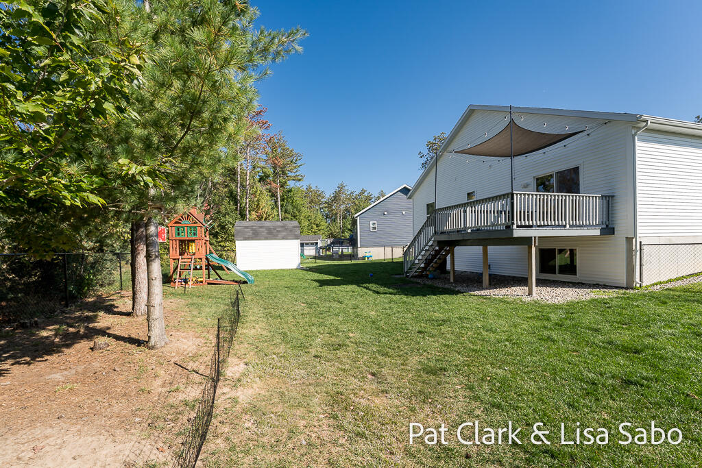 2426 Eagle Ridge Muskegon, MI 49444 - Photo 47 of 47 2426EagleRidge-10LoRes