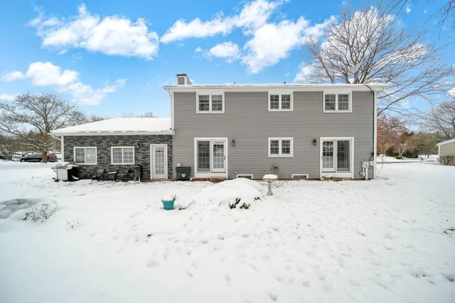 $385,000 | 520 Meadowbrook Drive, Adrian, MI 49221