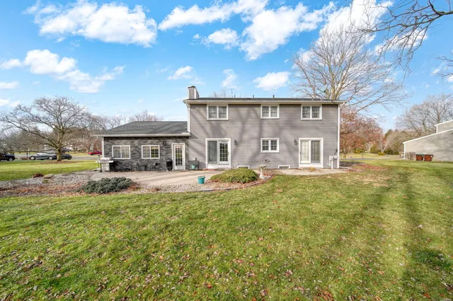 $374,900 | 520 Meadowbrook Drive, Adrian, MI 49221