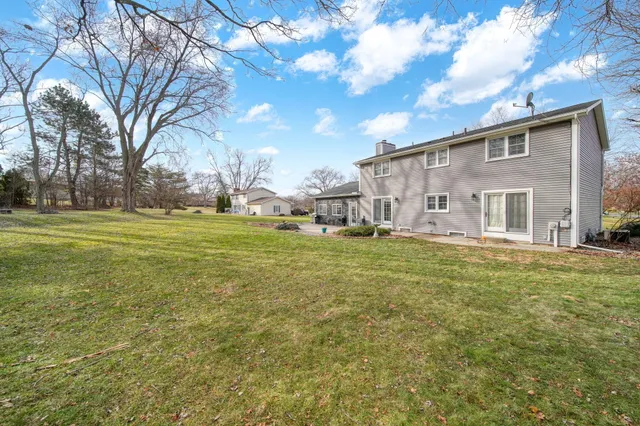 $374,900 | 520 Meadowbrook Drive, Adrian, MI 49221