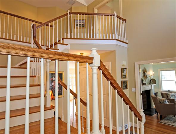 1045 Bay Road Hamilton, MA 01982 - Photo 17 of 27 Gallery Image 17