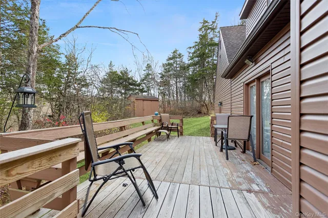 $639,000 | 686 Traver Road, Pleasant Valley, NY 12569