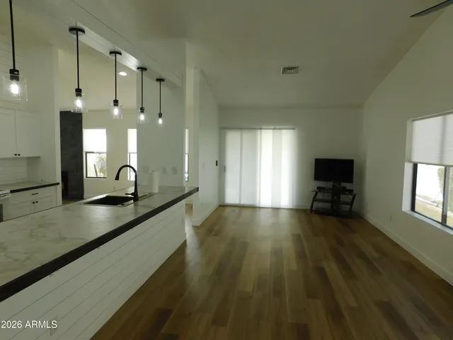 $640,000 | 901 East Stanford Avenue, Gilbert, AZ 85234