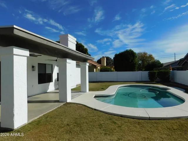 $640,000 | 901 East Stanford Avenue, Gilbert, AZ 85234