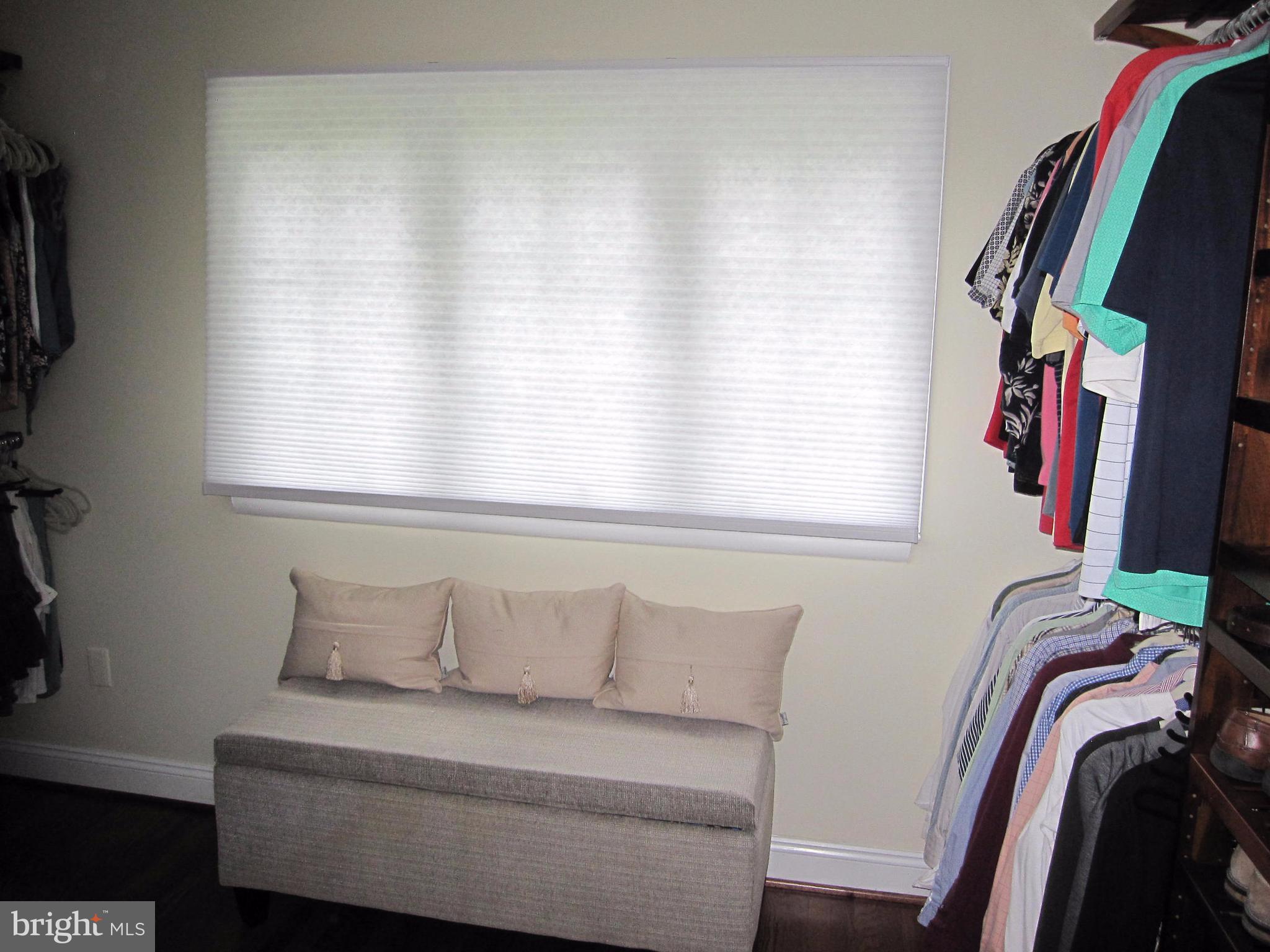 906 Huntsman Road Baltimore, MD 21286 - Photo 20 of 30 a bedroom with a bed and a window