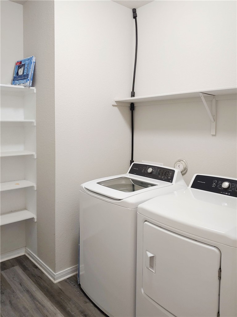 636 Donegal Lane Georgetown, TX 78626 - Photo 10 of 15 a utility room with dryer and washer