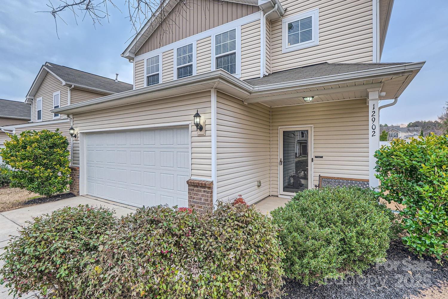 12902 Longstraw Road Charlotte, NC 28227 - Photo 2 of 23 Gallery Image 2