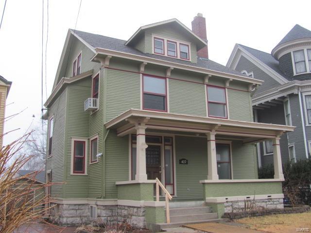 427 Bluff Street Alton, IL 62002 - Photo 2 of 15 Gallery Image 2