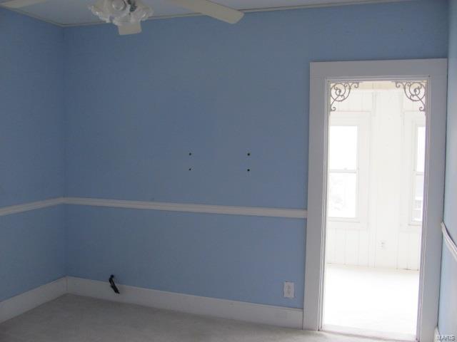 427 Bluff Street Alton, IL 62002 - Photo 11 of 15 Gallery Image 11