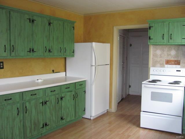 427 Bluff Street Alton, IL 62002 - Photo 9 of 15 Gallery Image 9