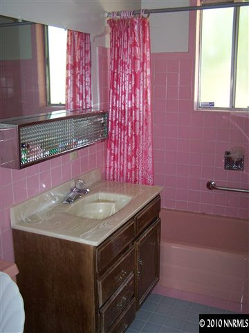 1830 Helena Avenue Reno, NV 89512 - Photo 6 of 9 Photo 6