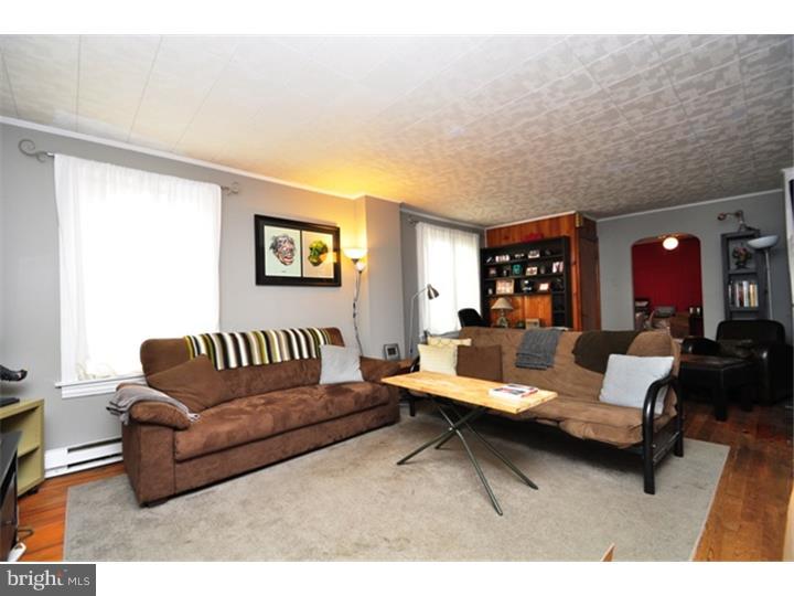 671 Ridge Street Emmaus, PA 18049 - Photo 4 of 14 Gallery Image 4