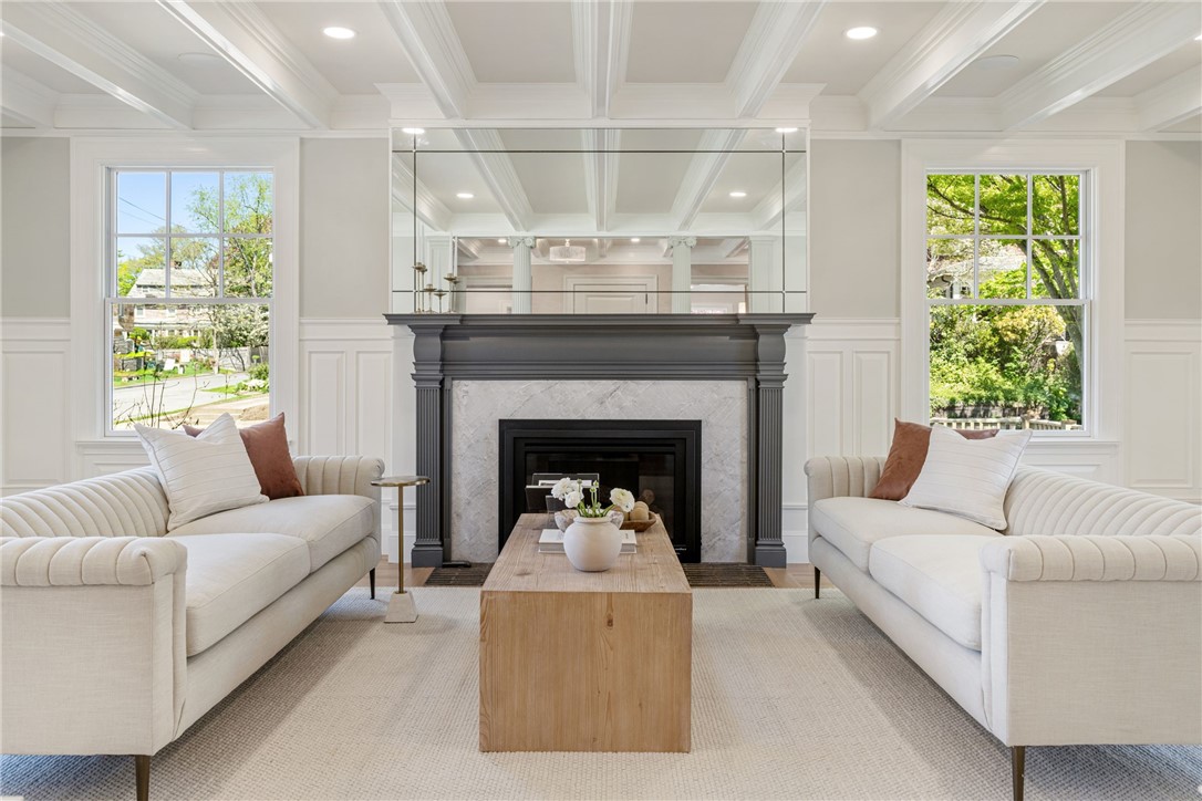 349 Wayland Avenue Providence, RI 02906 - Photo 14 of 50