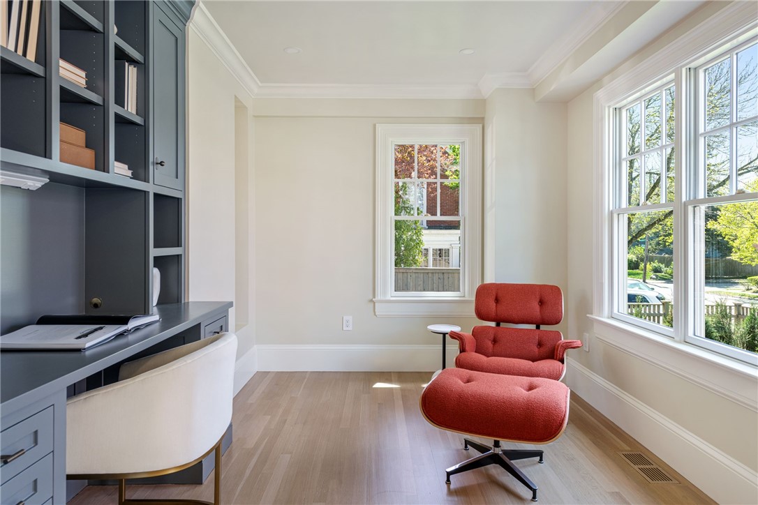 349 Wayland Avenue Providence, RI 02906 - Photo 18 of 50