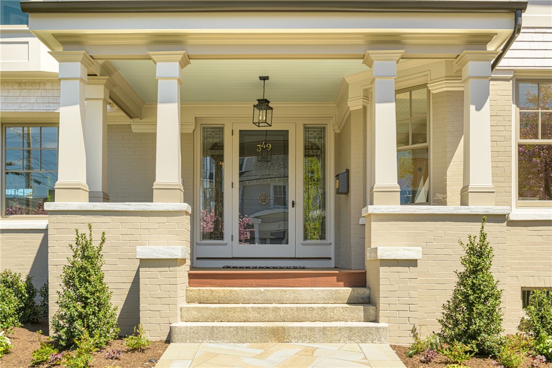 349 Wayland Avenue Providence, RI 02906 - Photo 3 of 50