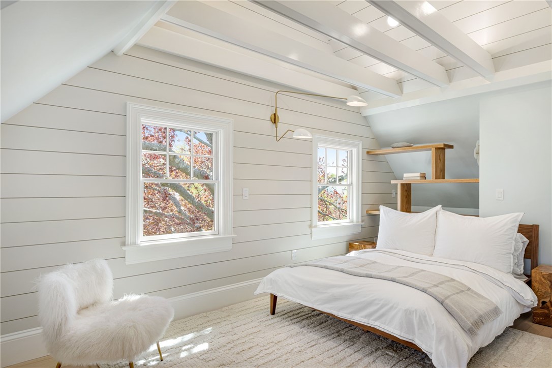 349 Wayland Avenue Providence, RI 02906 - Photo 38 of 50