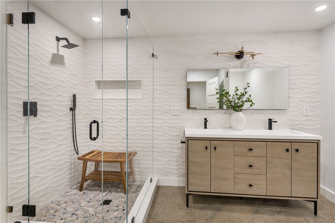 349 Wayland Avenue Providence, RI 02906 - Photo 46 of 50