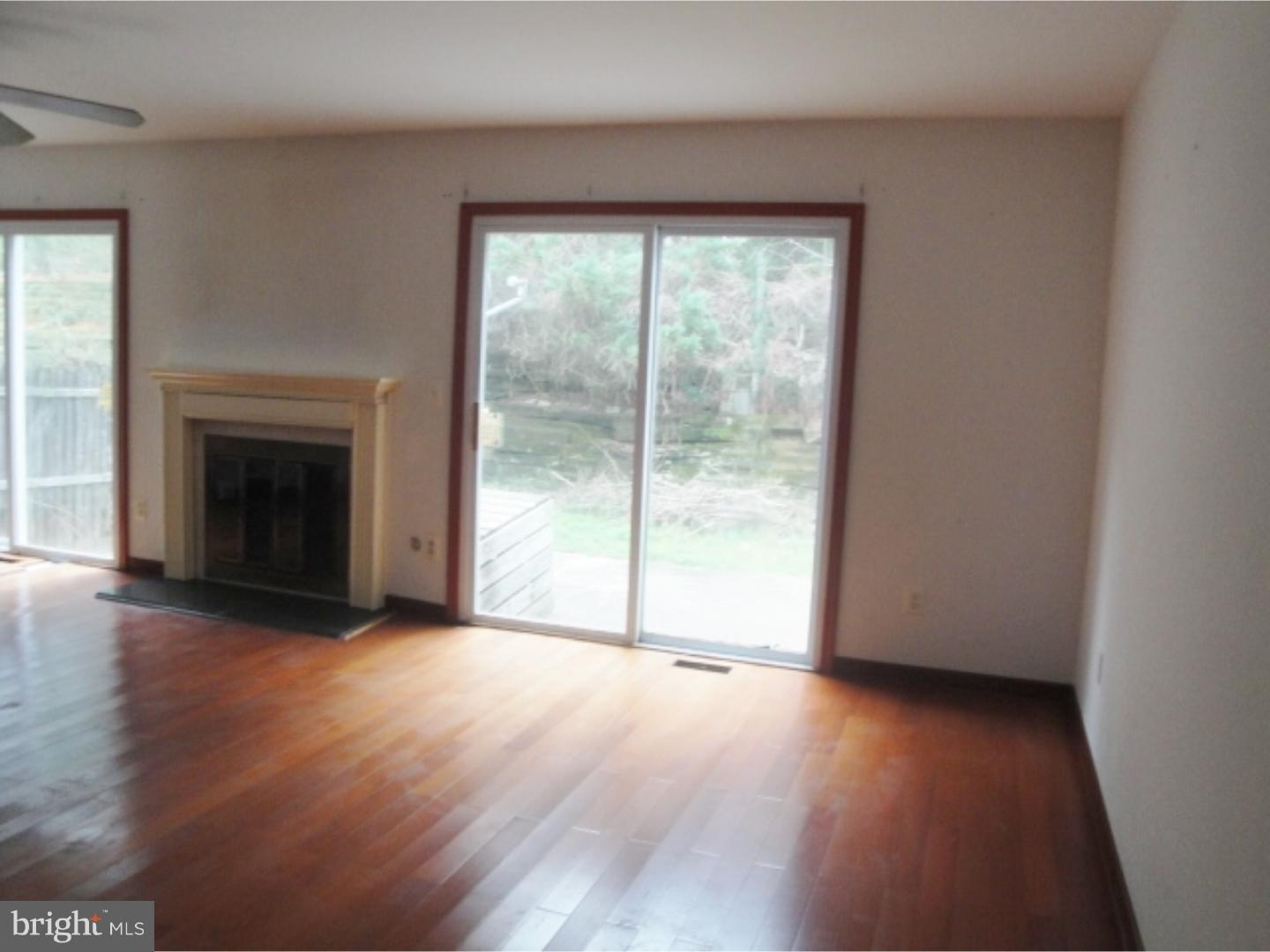 62 Farnwood Road Mount Laurel, NJ 08054 - Photo 2 of 10