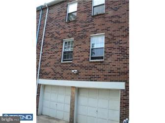 12082 Abby Road Philadelphia, PA 19154 - Photo 3 of 12 Exterior Back
