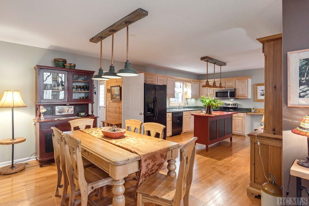 3183 Cullowhee Forest Road Cullowhee, NC 28723 - Photo 10 of 44 Gallery Image 10